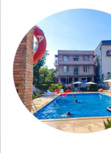 Nica Hotel Kobuleti Exterior photo